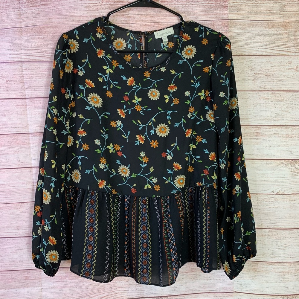 Chenault Beautiful Black Floral‎ Blouse PM